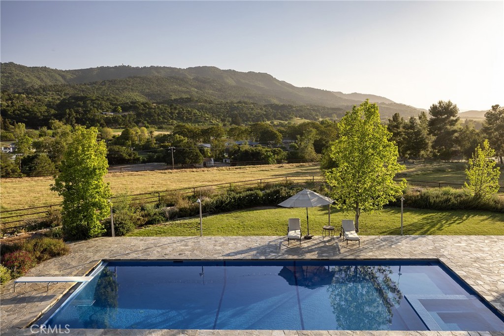 10585 Santa Paula Ojai Road — photo