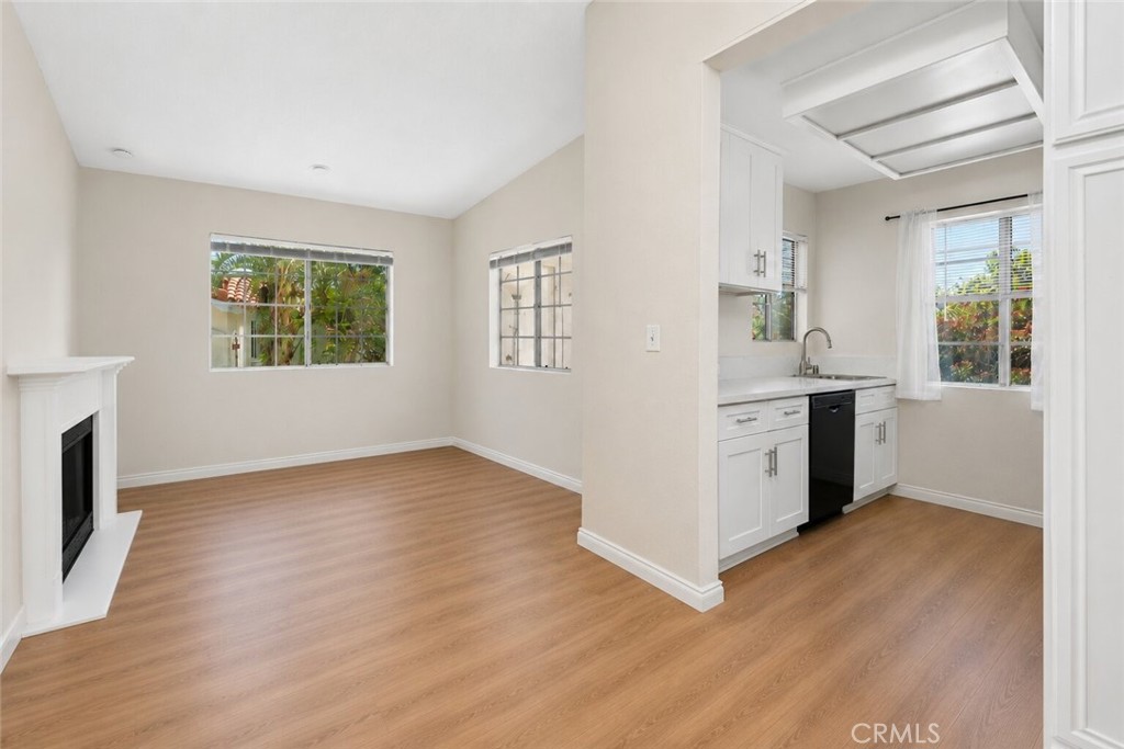 31 Gavilan 124 — photo