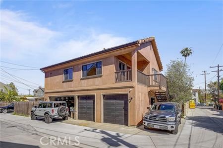 1581 Tustin Avenue — photo