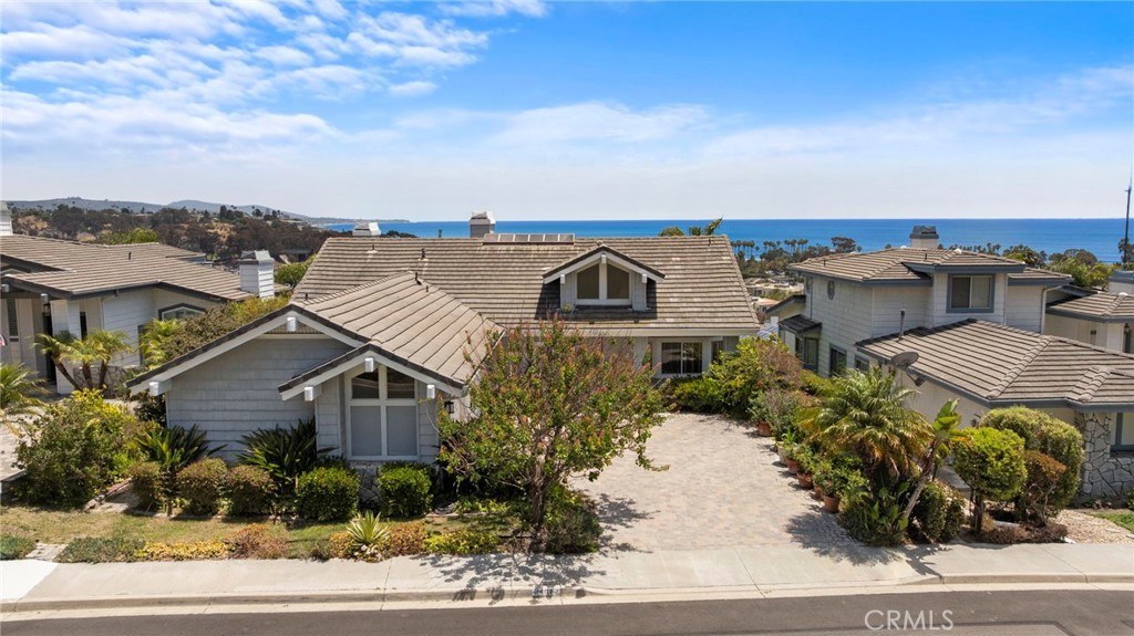 34042 Cambridge Road — photo