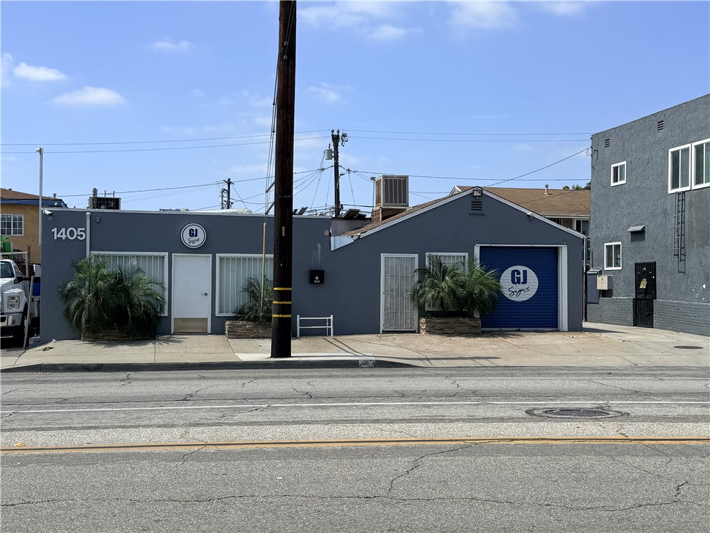 1405 W Olympic — photo