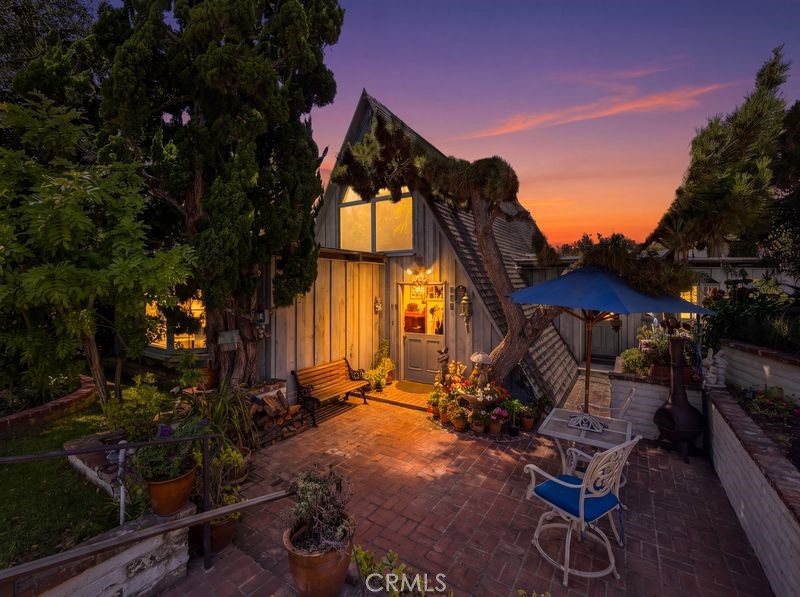215 Ocean View — photo