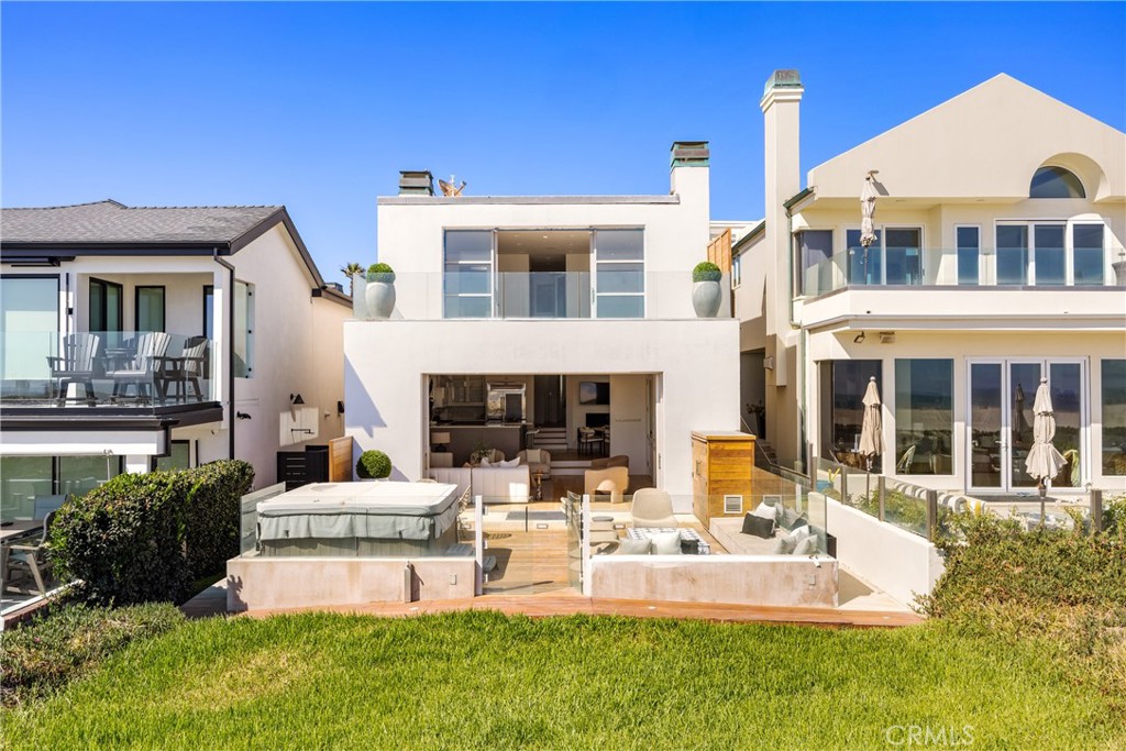 7204 W Oceanfront — photo