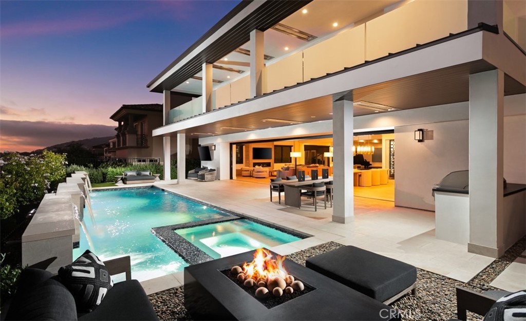 75 Ritz Cove Dr. — photo