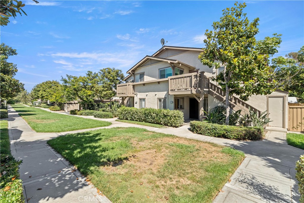 146 Echo #58, Irvine, CA 92614 — photo 2