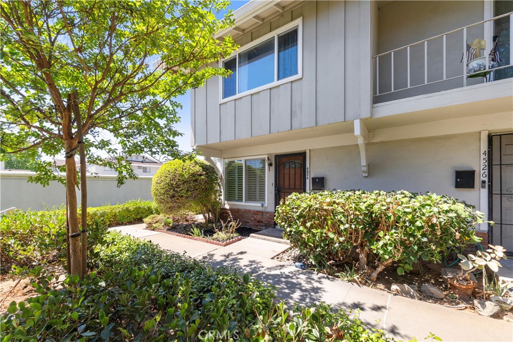 4524 Jamestown — photo