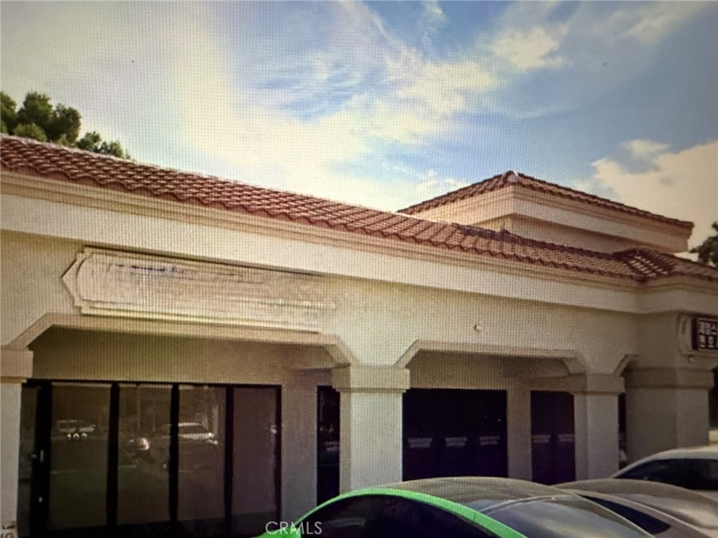 19119 Colima — photo