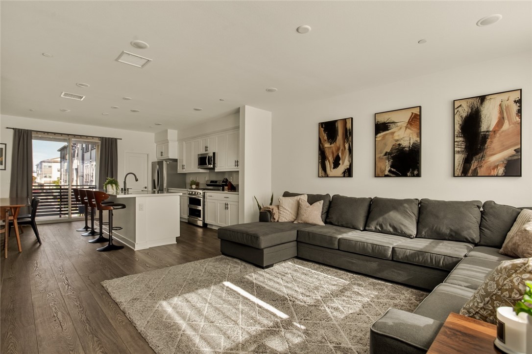 10305 Triple Crown Lane — photo