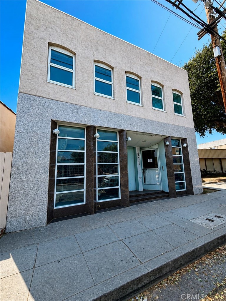 211 S Verdugo — photo