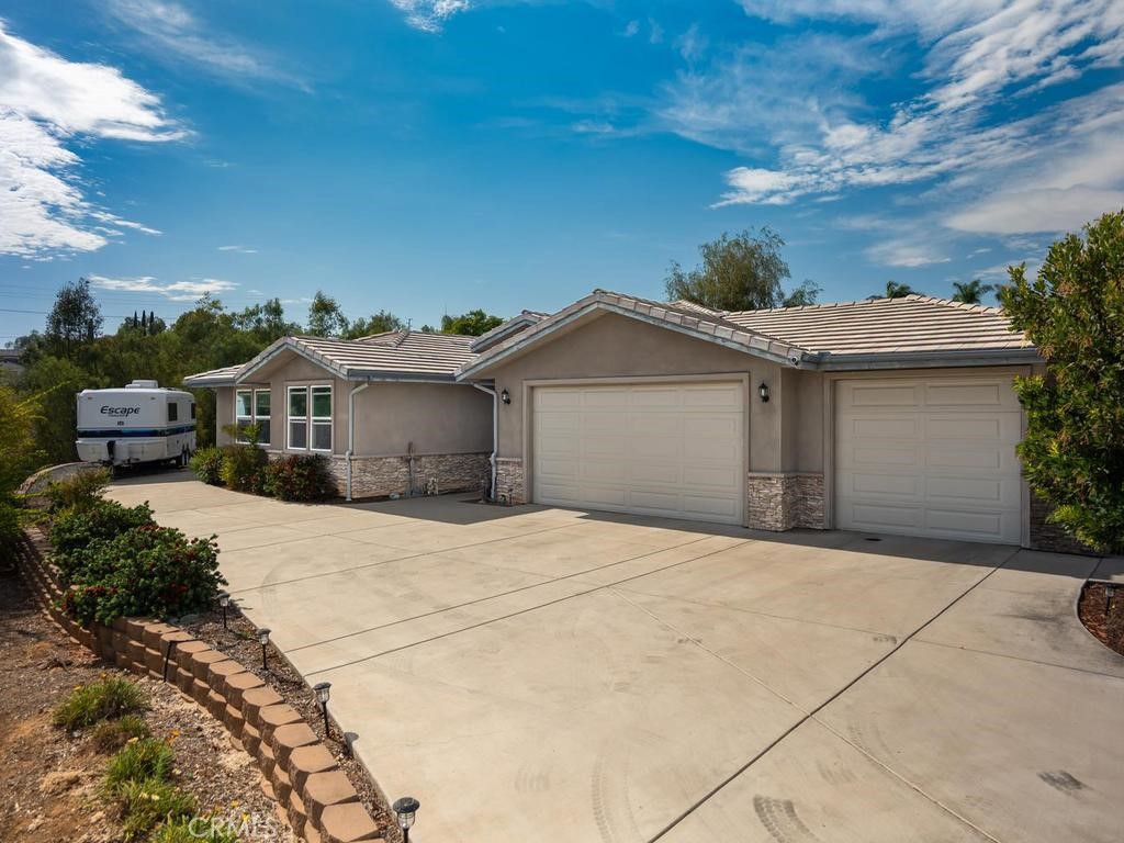 1406 Devin, Fallbrook, CA 92028 — photo 3