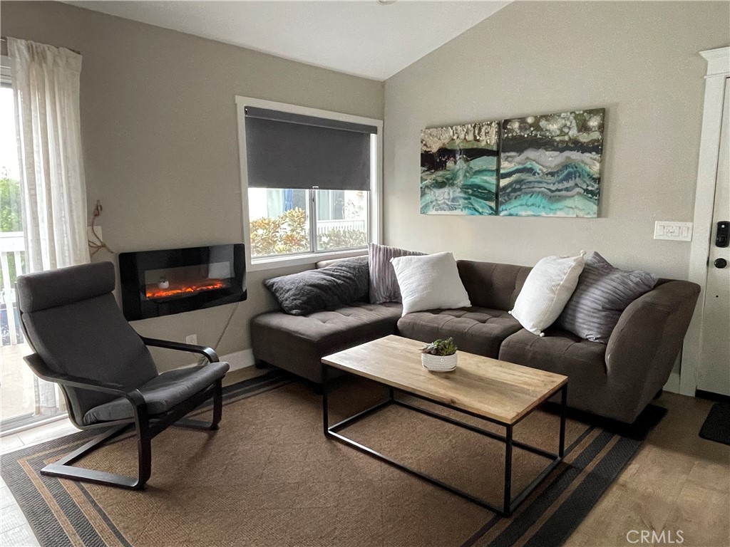 34040 Selva Road 121 — photo