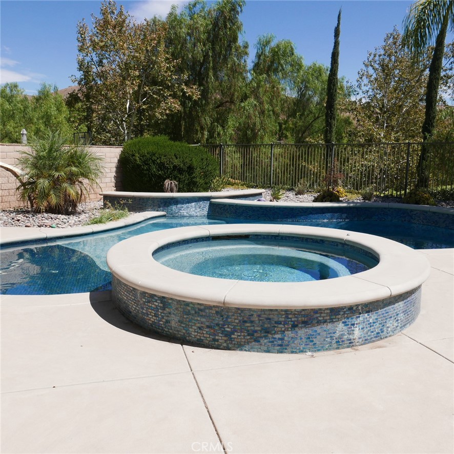 4359 Altivo — photo