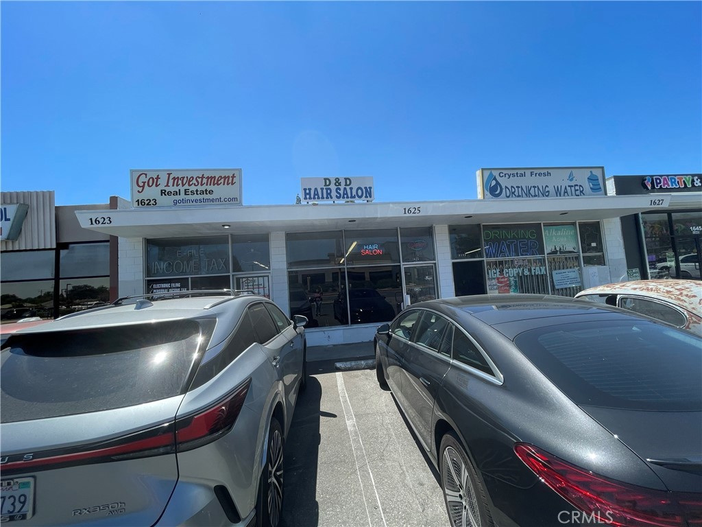 1625 Indian Hill Blvd — photo