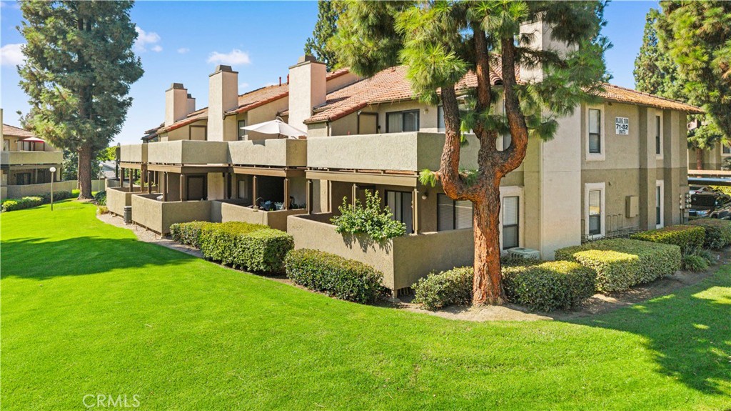 10151 Arrow 71 — photo