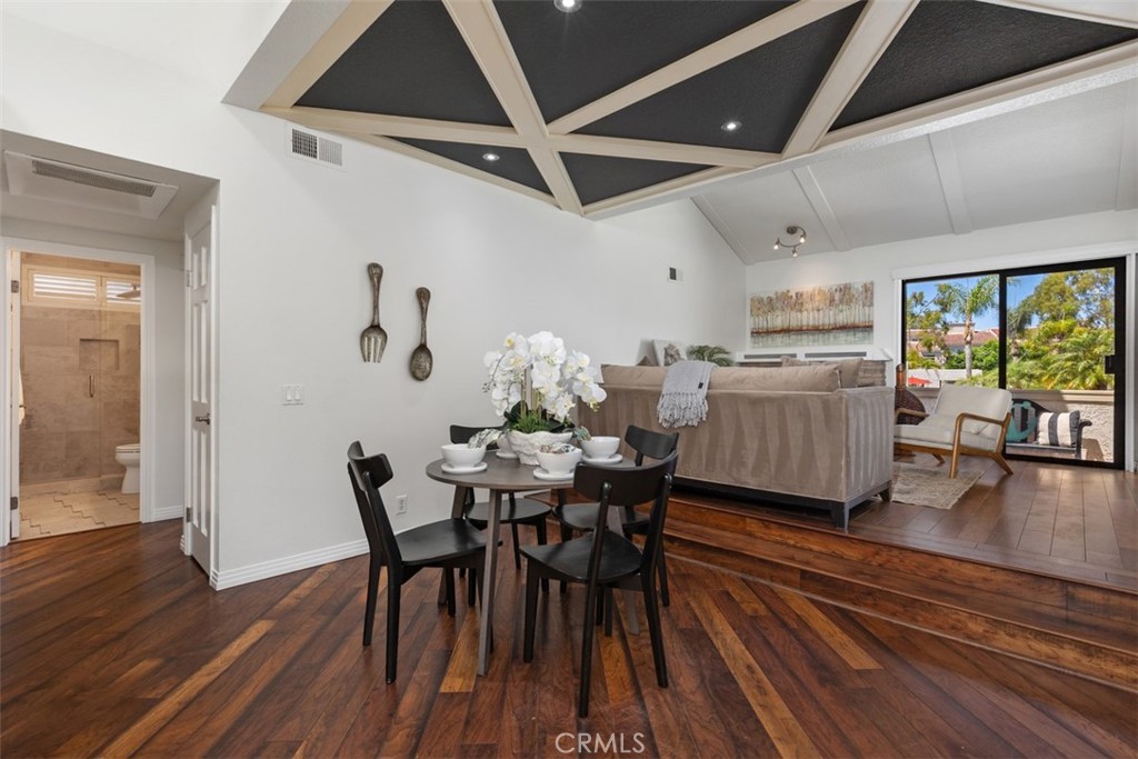 5145 Tortuga — photo