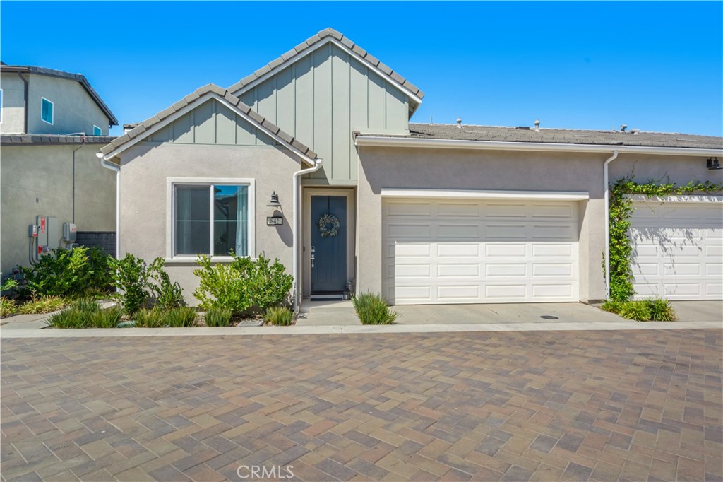 842 Sunrise Road — photo