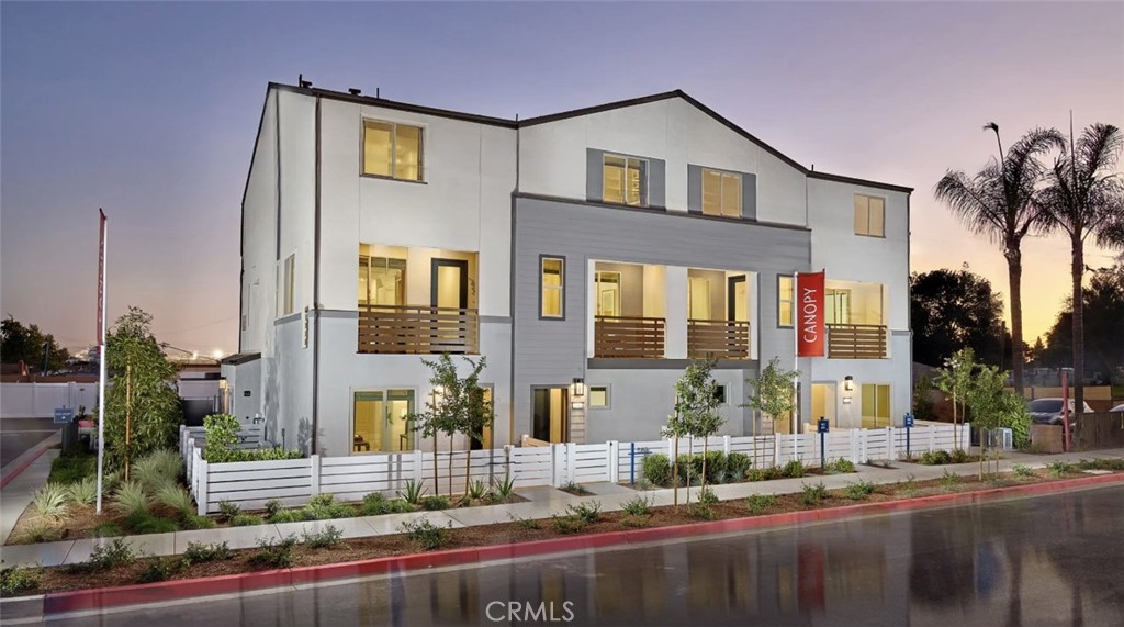 1306 W W Oakcrest Paseo — photo