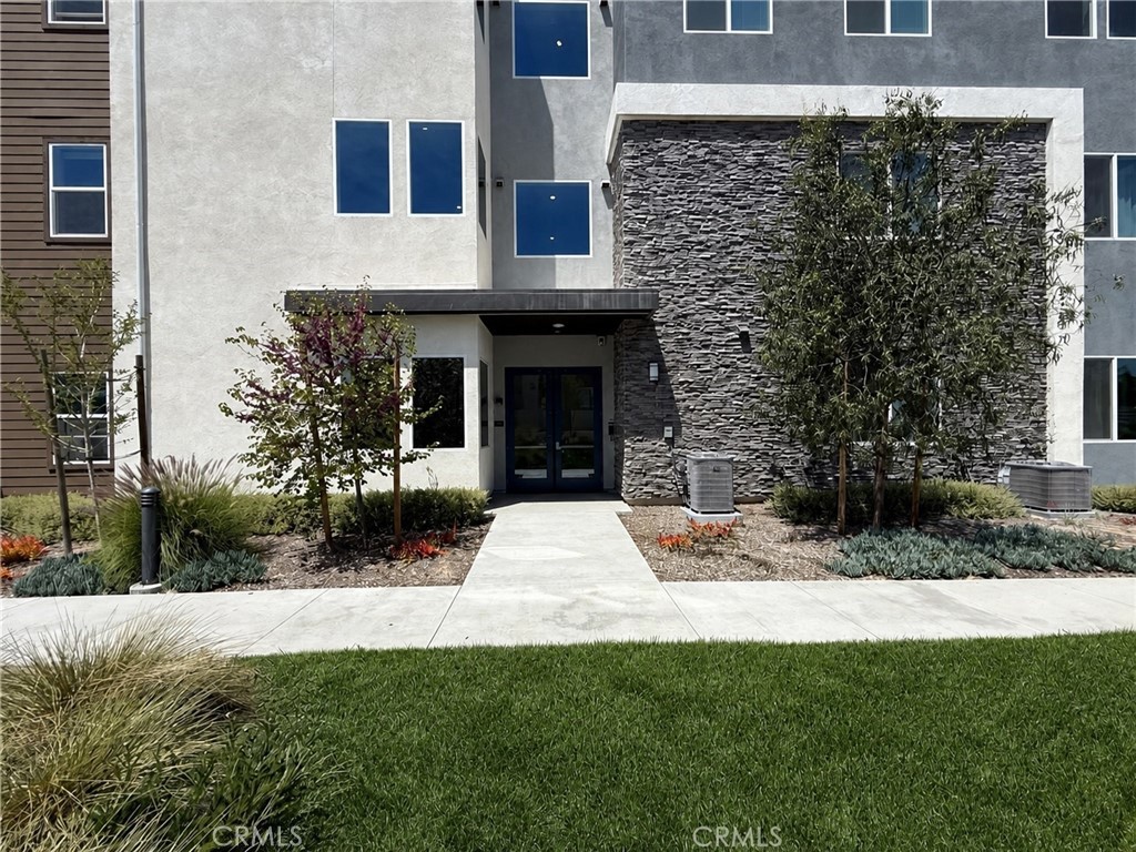 107 Sash — photo