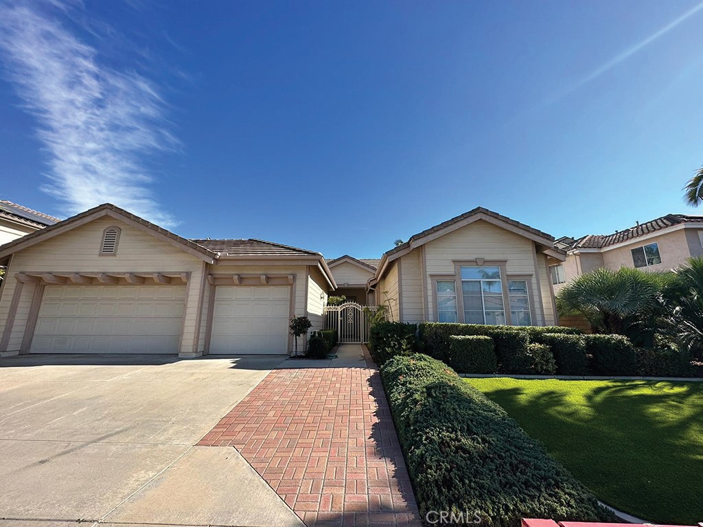 236 Downey Lane — photo