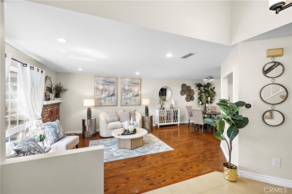 2321 S Mira Court 151 — photo