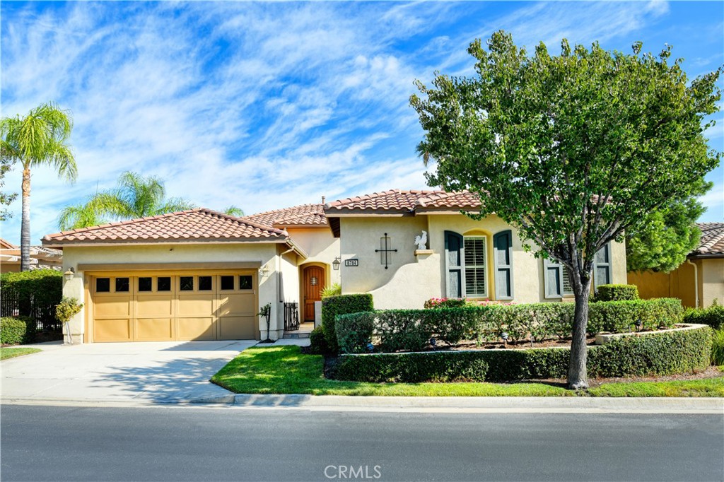 8784 Larkspur Dr. — photo