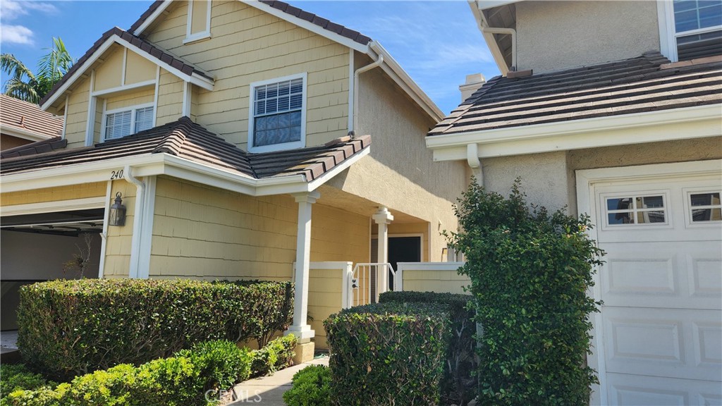 2406 Camino Corso Rio — photo