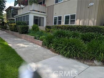 475 Calle Cadiz D — photo