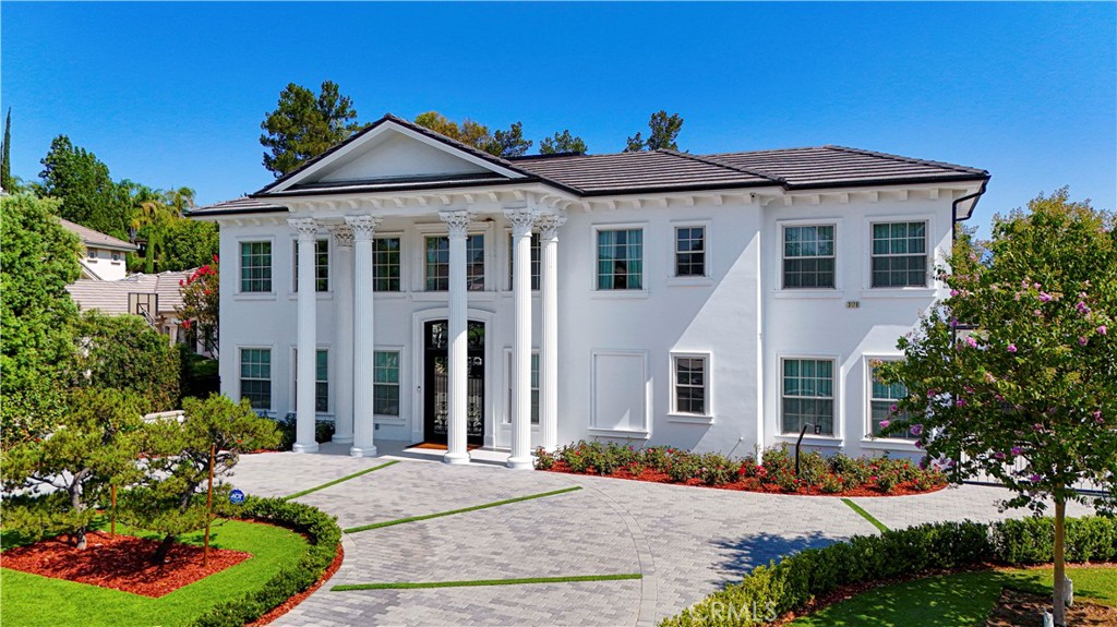 3176 Giant Forest Loop — photo