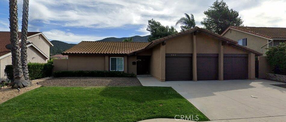 880 Tupelo Wood Court — photo