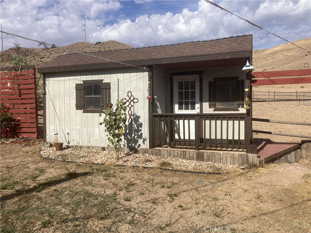 17111 Tehachapi Willowsprings — photo