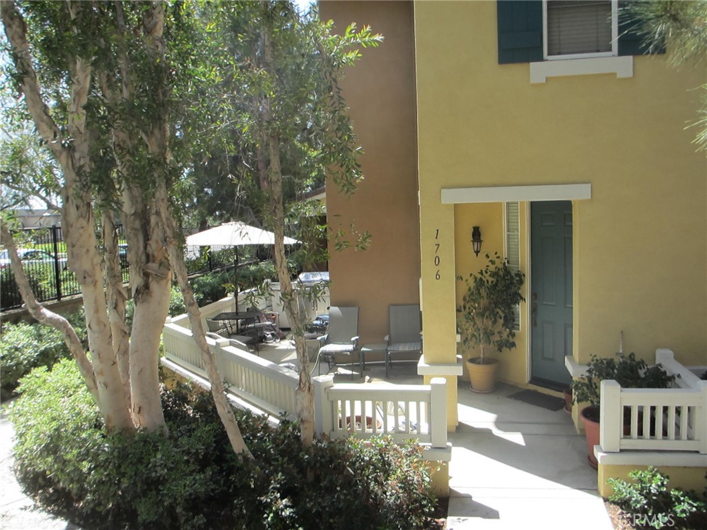 1706 Timberwood — photo