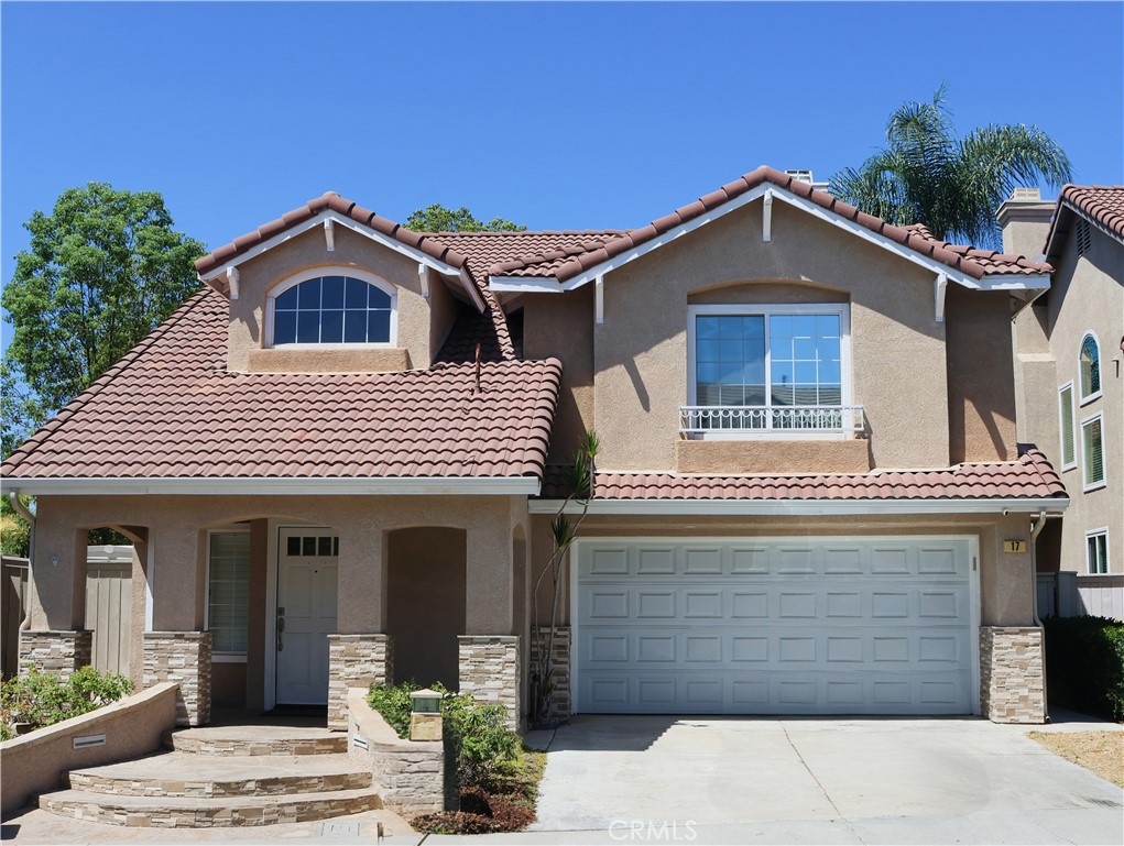 17 Cagney — photo
