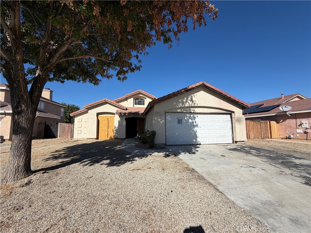 44251 Tahoe Way — photo