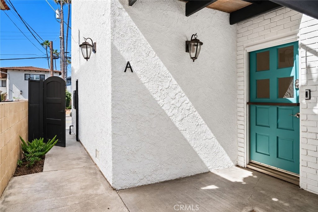1404 Buena Vista 1 — photo