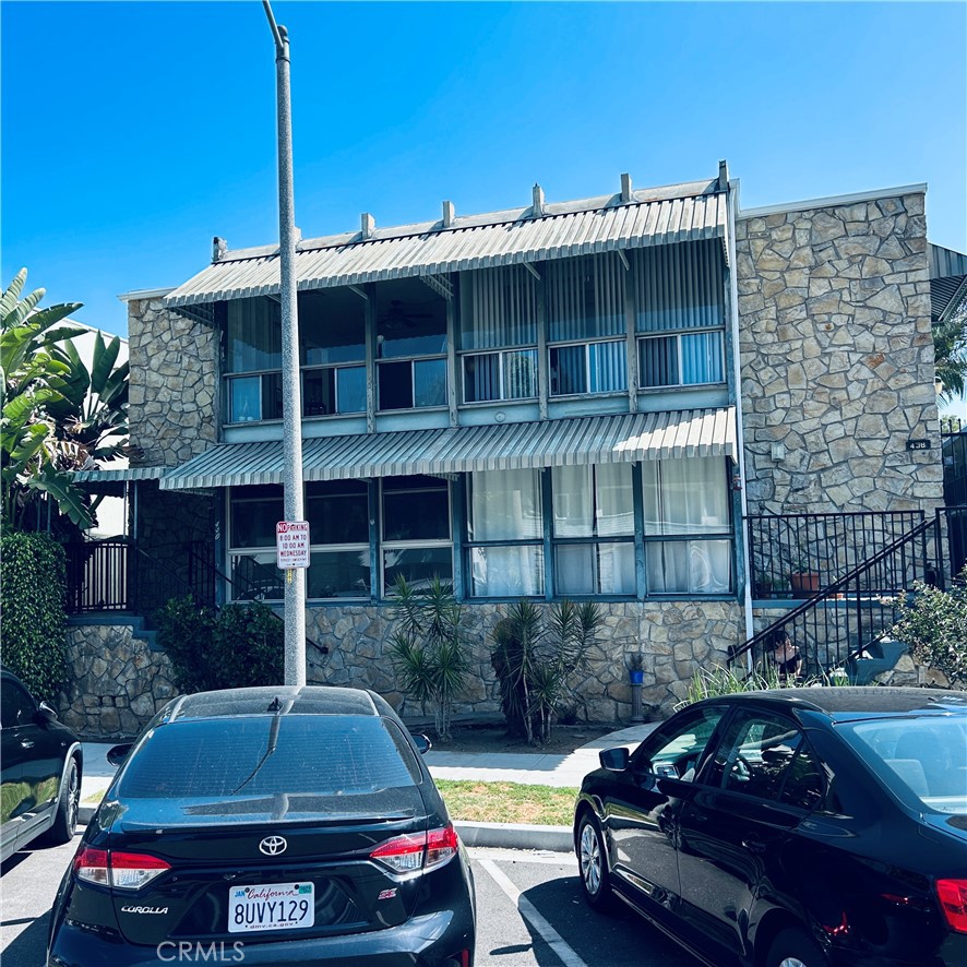 438 #2 Cedar — photo