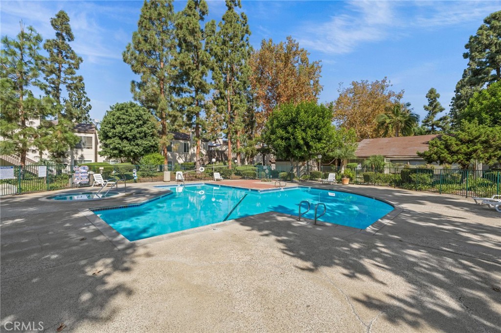 1370 Cabrillo Park Drive H — photo