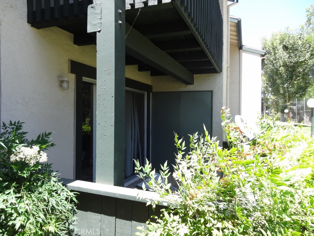 23256 Orange Avenue 3 — photo