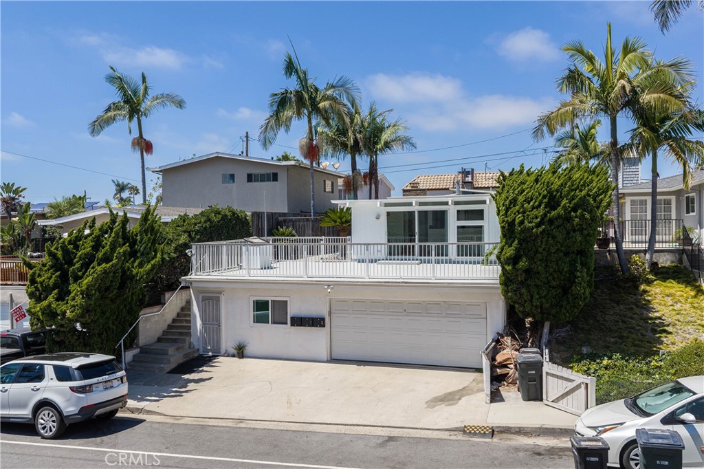 228 Avenida Pelayo — photo