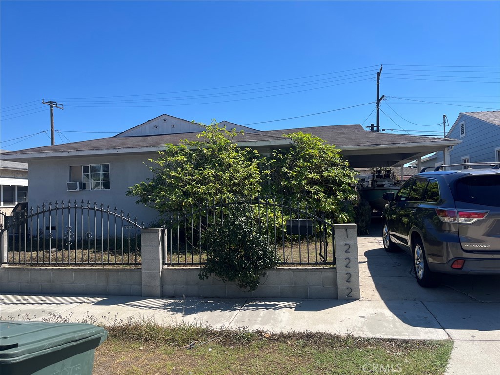 12222 Felton — photo