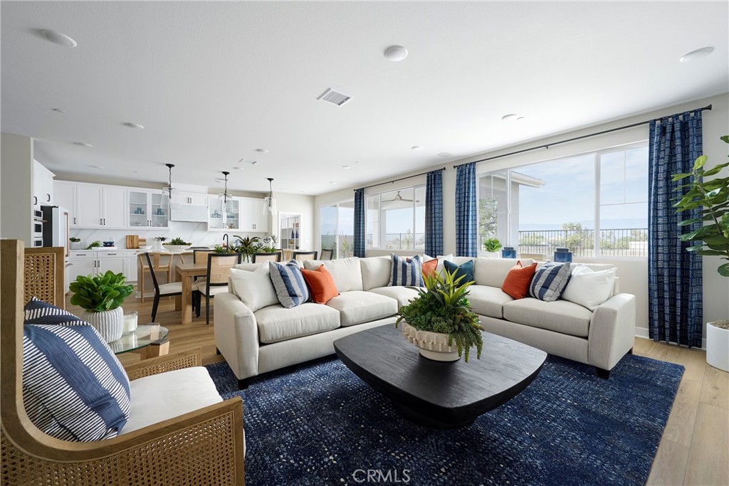 11364 Kunihira Court — photo