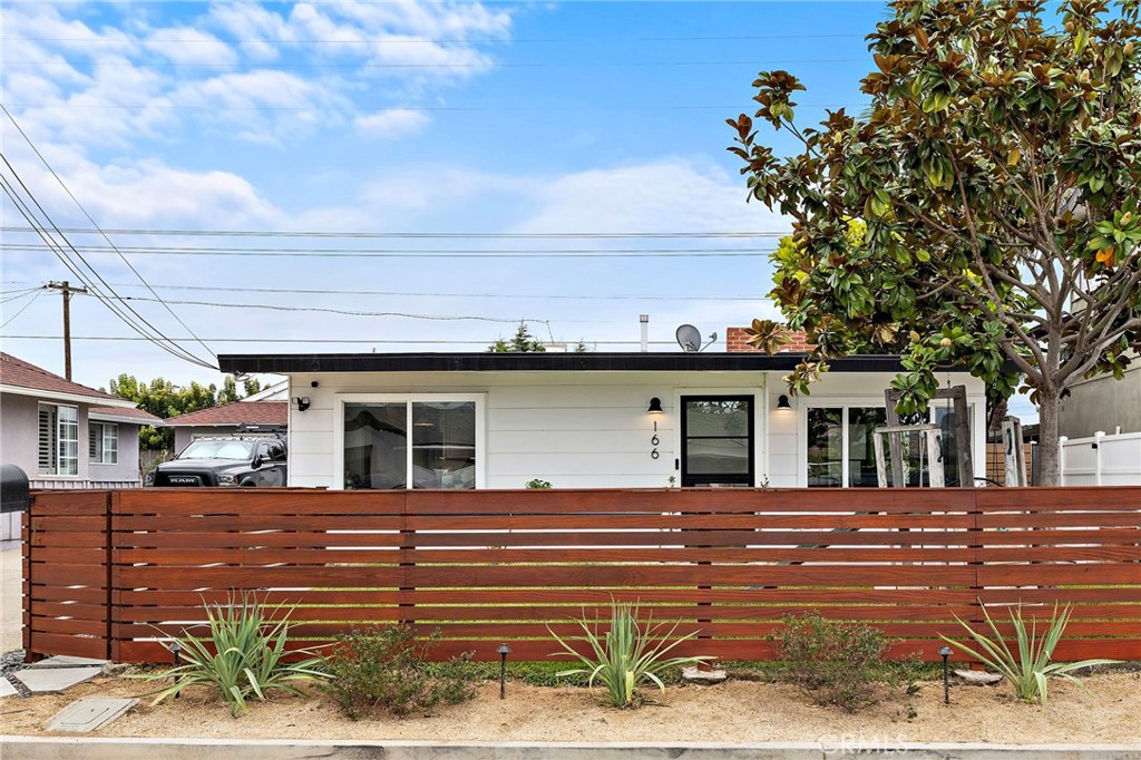 166 Avenida Santa Margarita — photo
