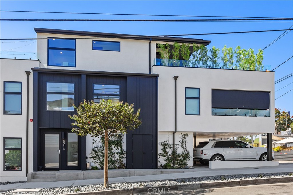 521 1/2 Iris Avenue — photo