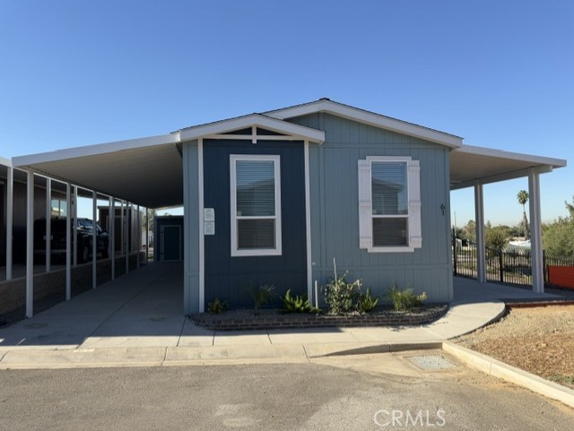 3444 Center Street #61, Riverside, CA 92501