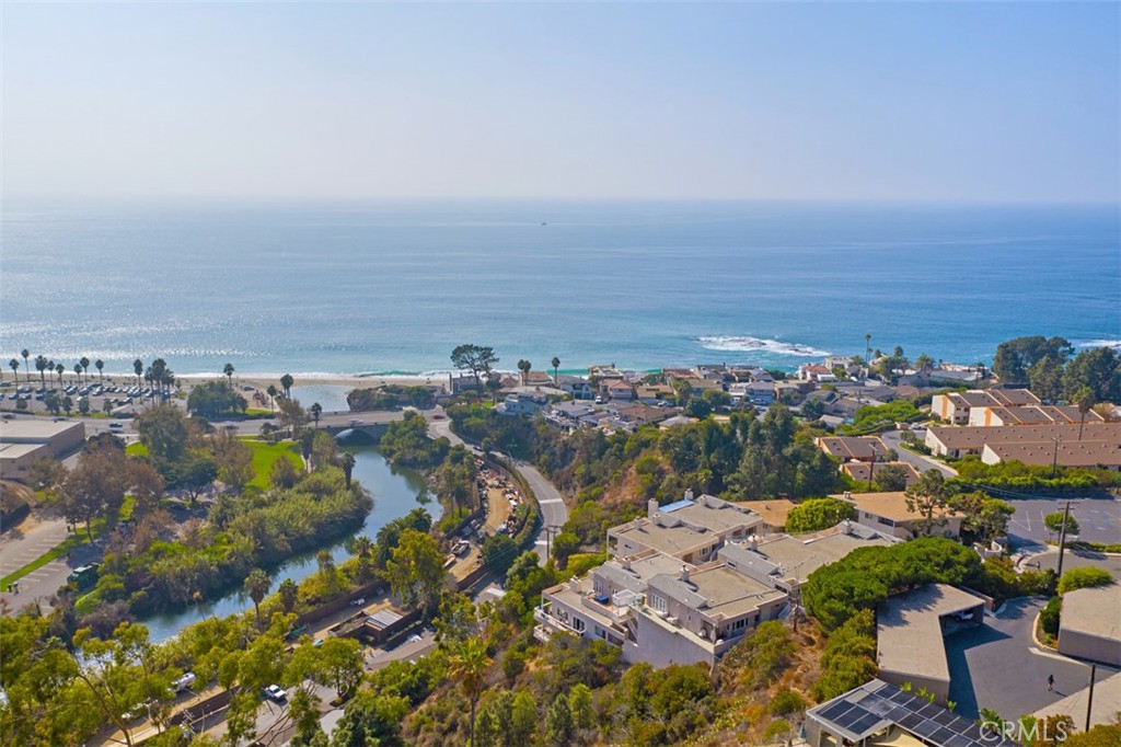 21734 Wesley Drive Unit 5 — photo