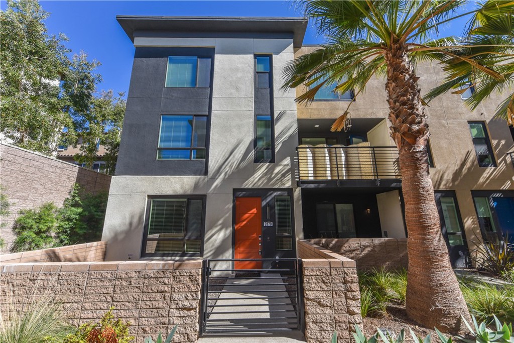 2870 N Glassell Street — photo