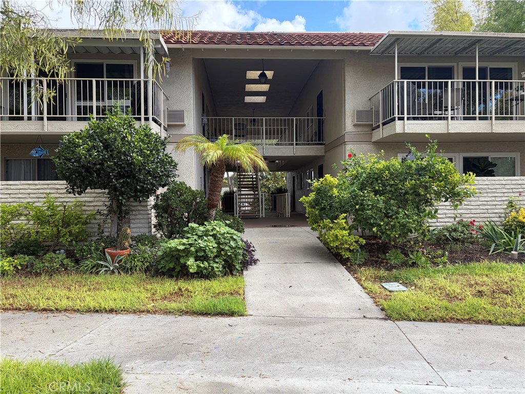2153 Ronda Granada Unit a — photo