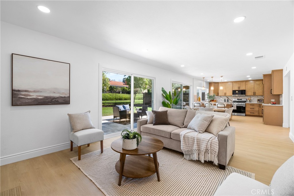 26411 Pebble Creek — photo