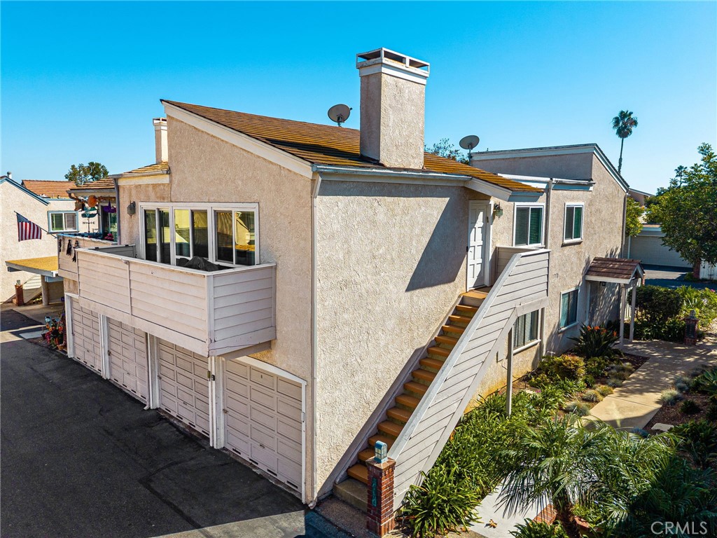 24114 Paseo Corona — photo