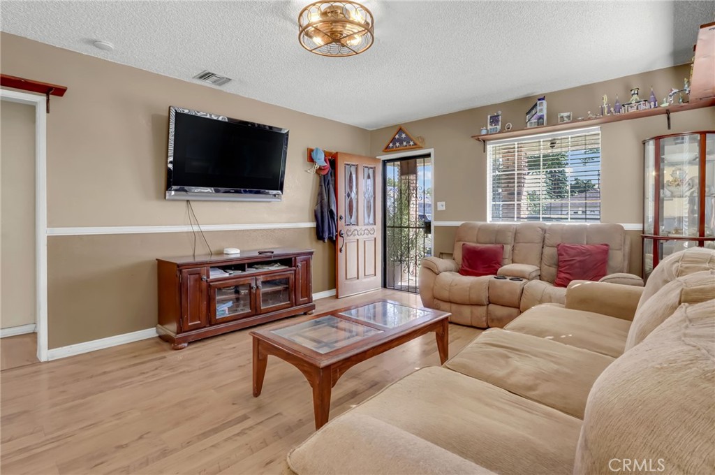 15503 Sylvanwood Avenue — photo