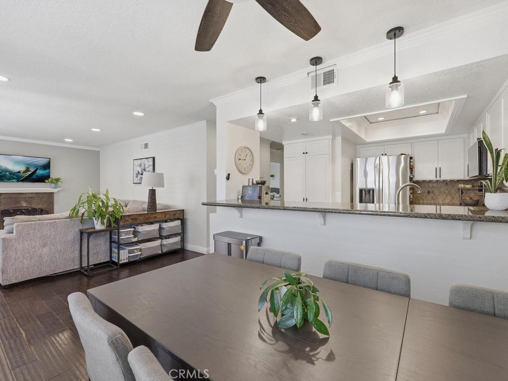 22185 Cedar Pointe — photo
